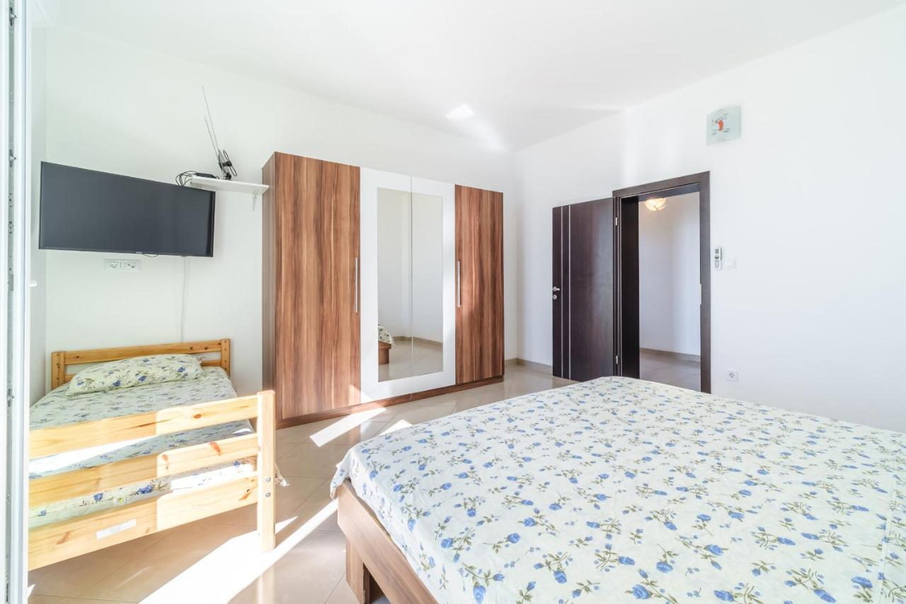 Beach Paradise Apartments Podstrana Esterno foto